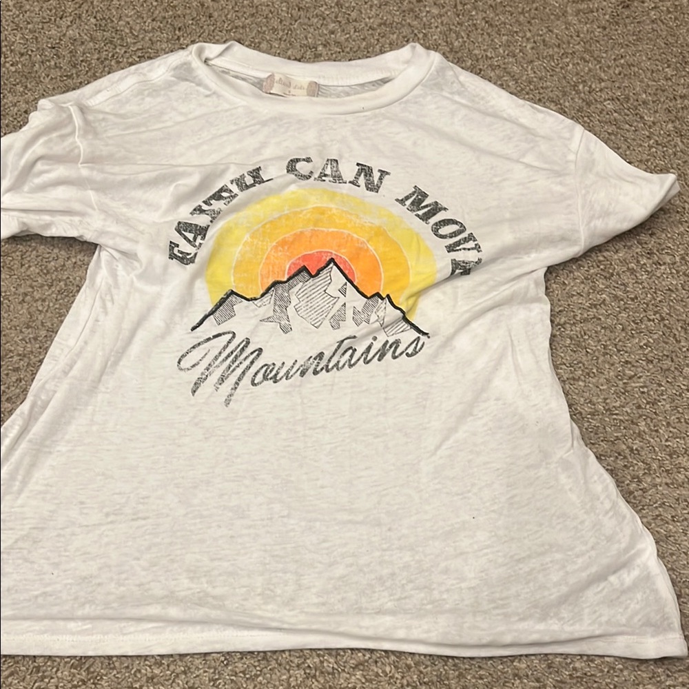 Altar'd State White and Yellow Short Sleeve Tee